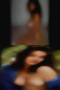 Around nude DUNDEE for regular NSA meetups.