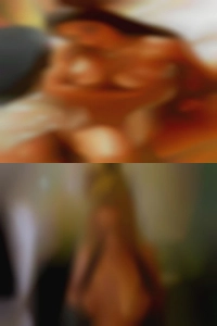 Curvy attractive female looking women to fuck with green eyes.