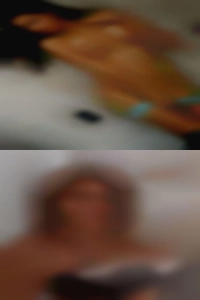 Couples swingers online who play together or alone.