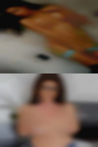 Bit new and shy but showing pussy women excited.